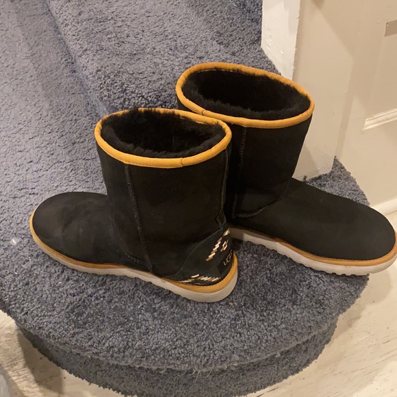 Ugg classic short rustic weave boots size 10UC pre loved - Picture 6 of 10